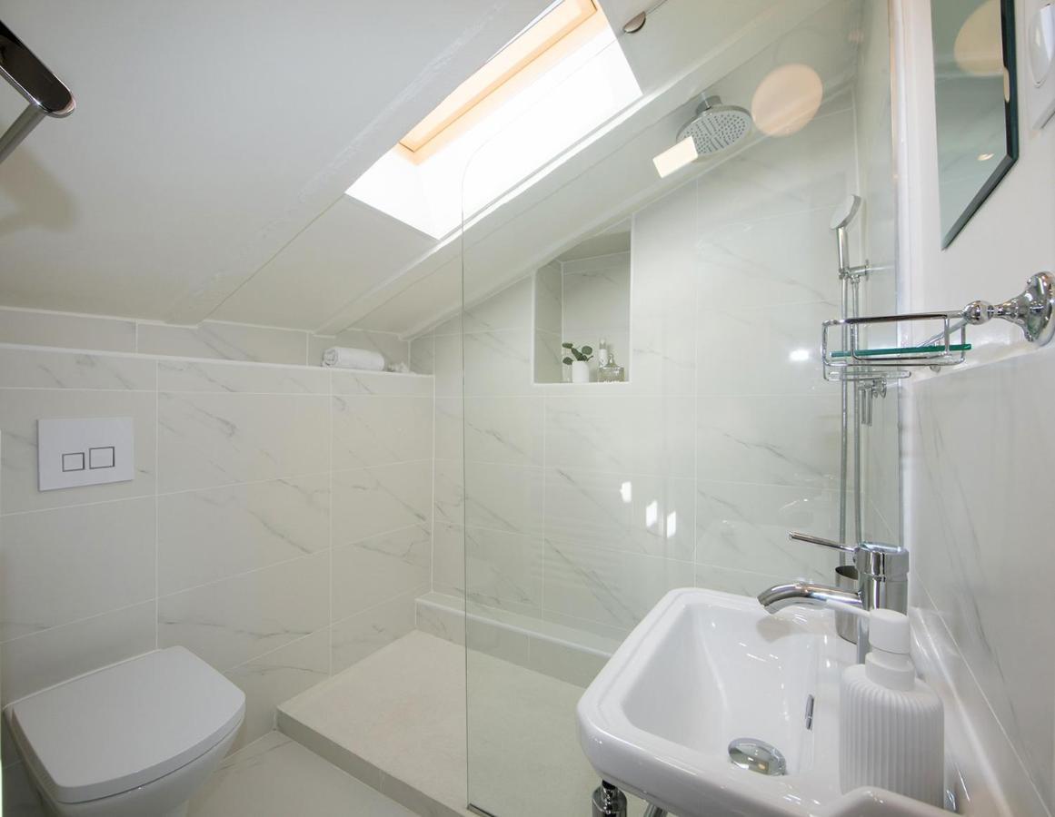 Cocoon Loft - Magnifique Loft Sous Toit, Refait A Neuf, Vues Splendides, Clim, Wifi Daire Nice Dış mekan fotoğraf